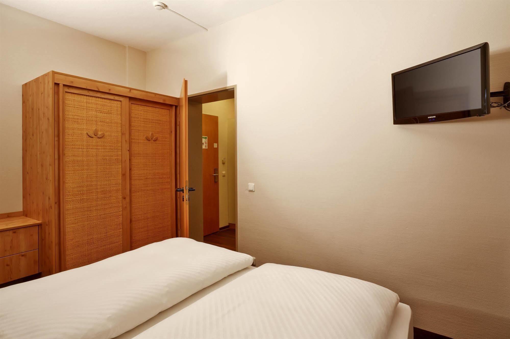 H+ & 4* Friedrichroda